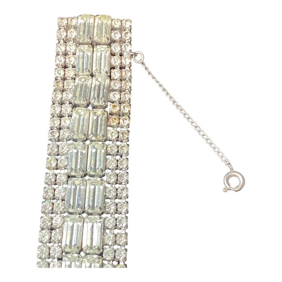 Bracelet Rhinestones 7 Inches Silver-Toned Safety Chain - Picture 6 of 11